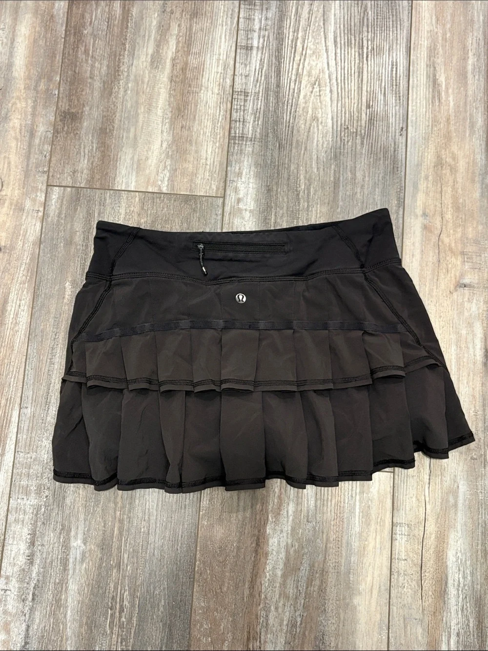 Lululemon Run Pace Setter Skirt/Skort in Black Size 6